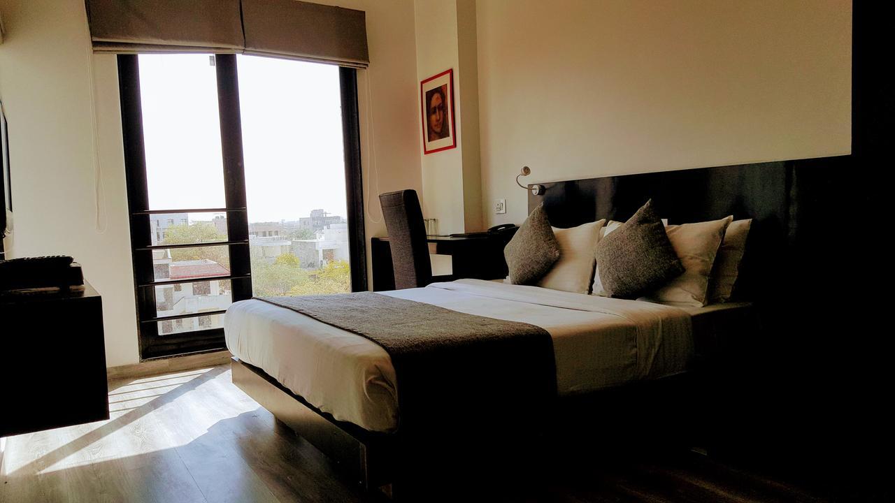 The Saneer Jaipur Hotel Ngoại thất bức ảnh