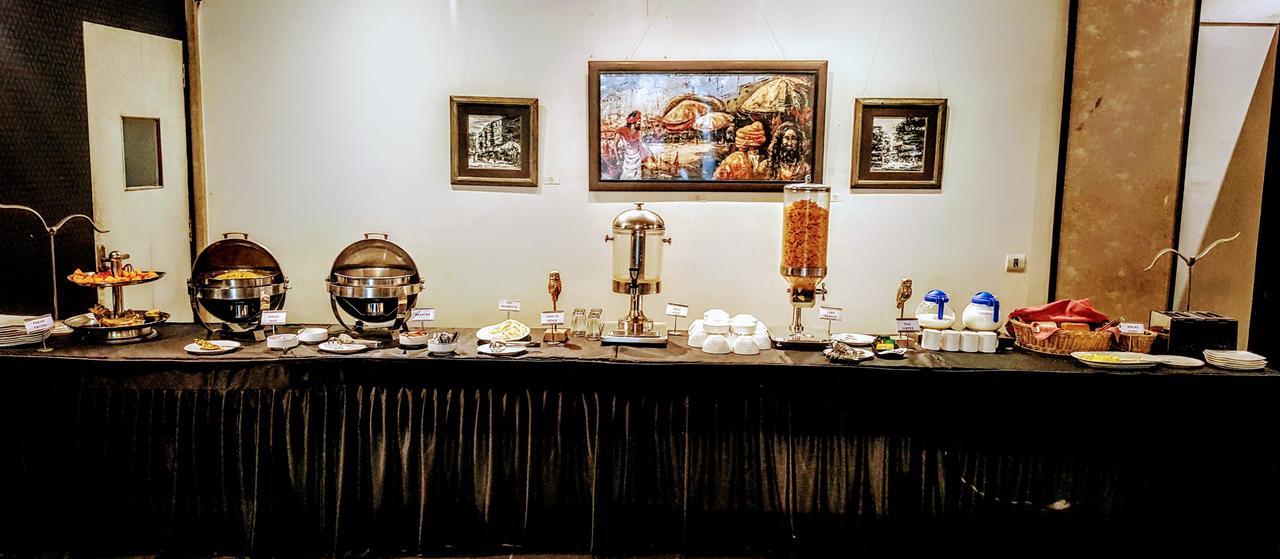 The Saneer Jaipur Hotel Ngoại thất bức ảnh