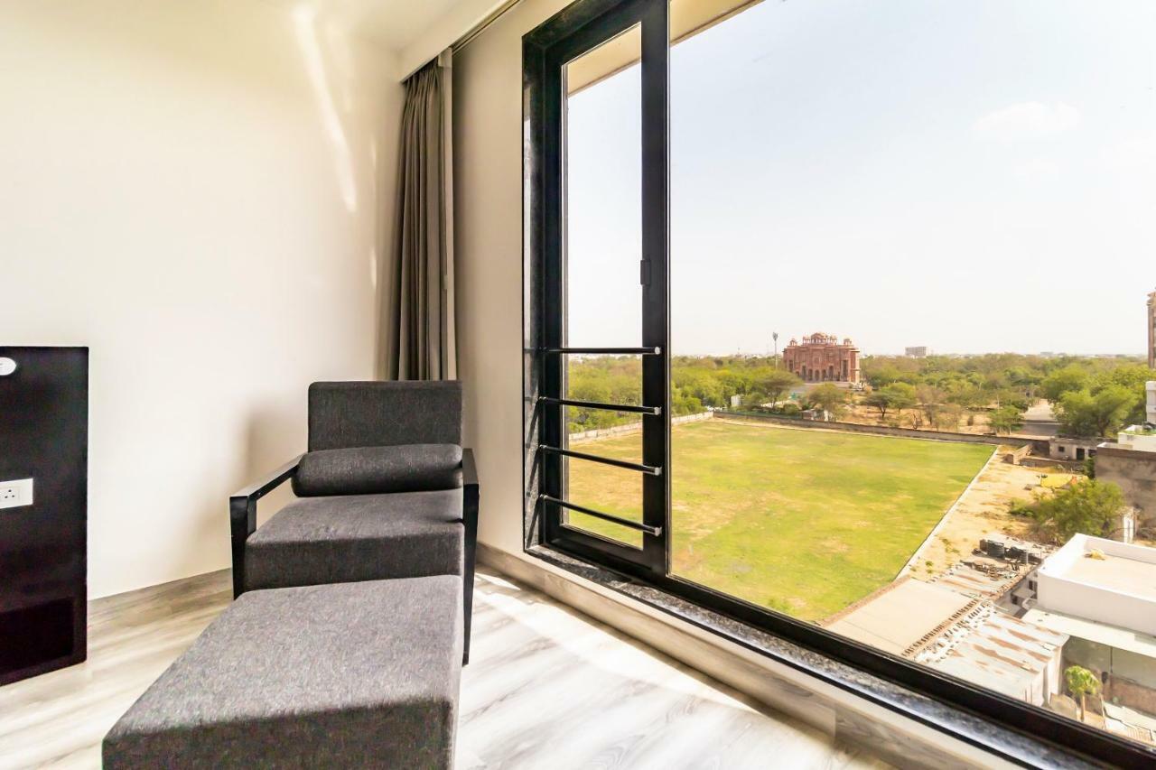 The Saneer Jaipur Hotel Ngoại thất bức ảnh